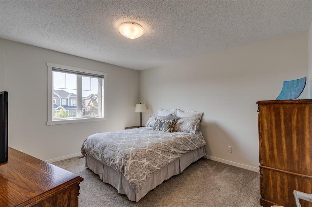 174 Chinook Gate Boulevard Southwest, Airdrie – Residential Row/Townhouse Listing Photo 31