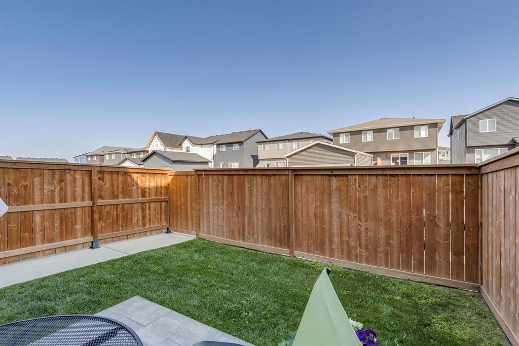 174 Chinook Gate Boulevard Southwest, Airdrie – Residential Row/Townhouse Listing Photo 33