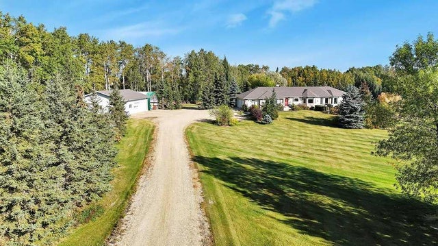 33016 Township Road 424a, Rural Ponoka County