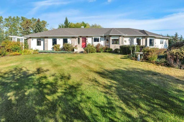 33016 Township Road 424a, Rural Ponoka County