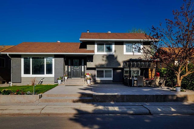 124 Whiteside Crescent Ne, Calgary