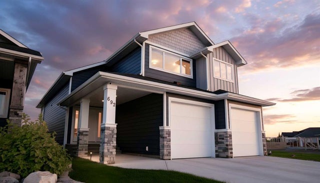 692 Sixmile Crescent S, Lethbridge