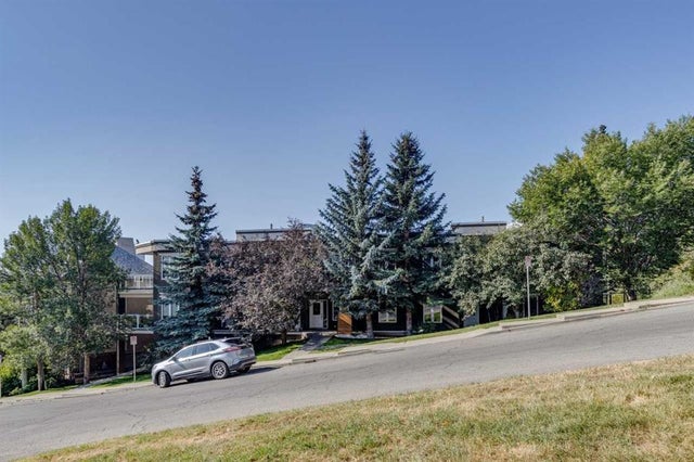 525 5 Street Ne, Calgary
