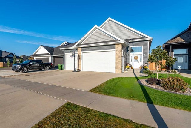 2004 61 Avenue, Lloydminster