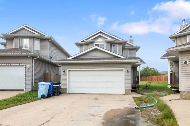 164 Cinnamon Street, Fort McMurray