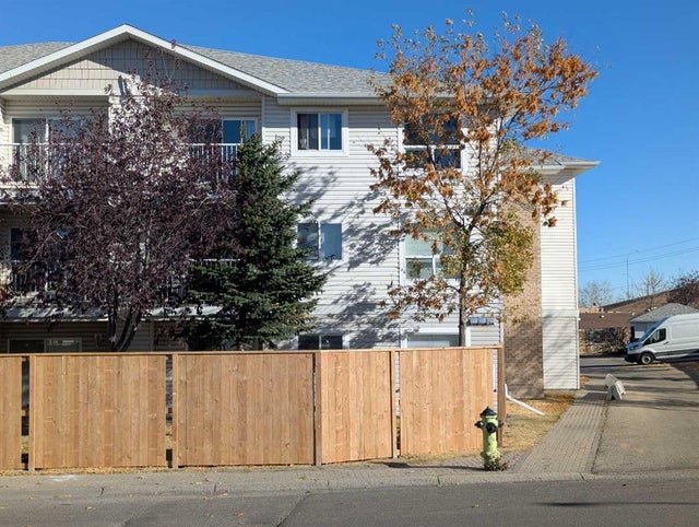 103, 5555 Falsbridge Drive Ne, Calgary