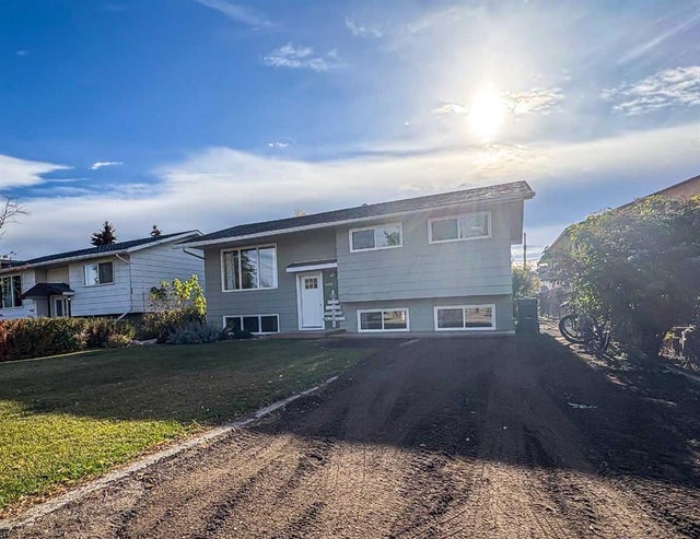 9709 98 Avenue, Sexsmith
