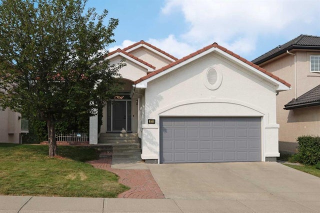 271 Hamptons Terrace Nw, Calgary