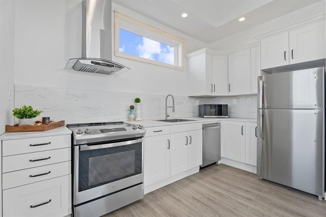 517 6a Street N, Champion