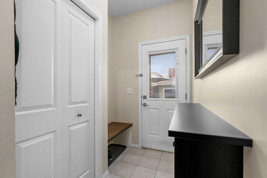 80 Legacy Crescent Se Calgary Alberta T2X 0W8 Legacy Home For Sale