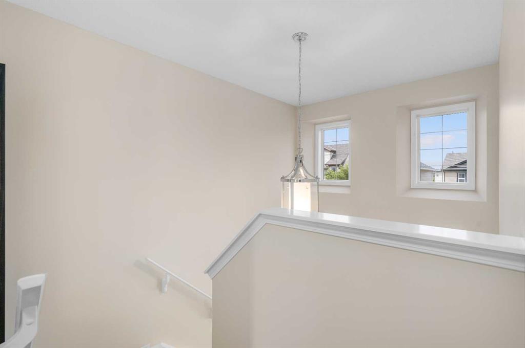 80 Legacy Crescent Se Calgary Alberta T2X 0W8 Legacy Home For Sale