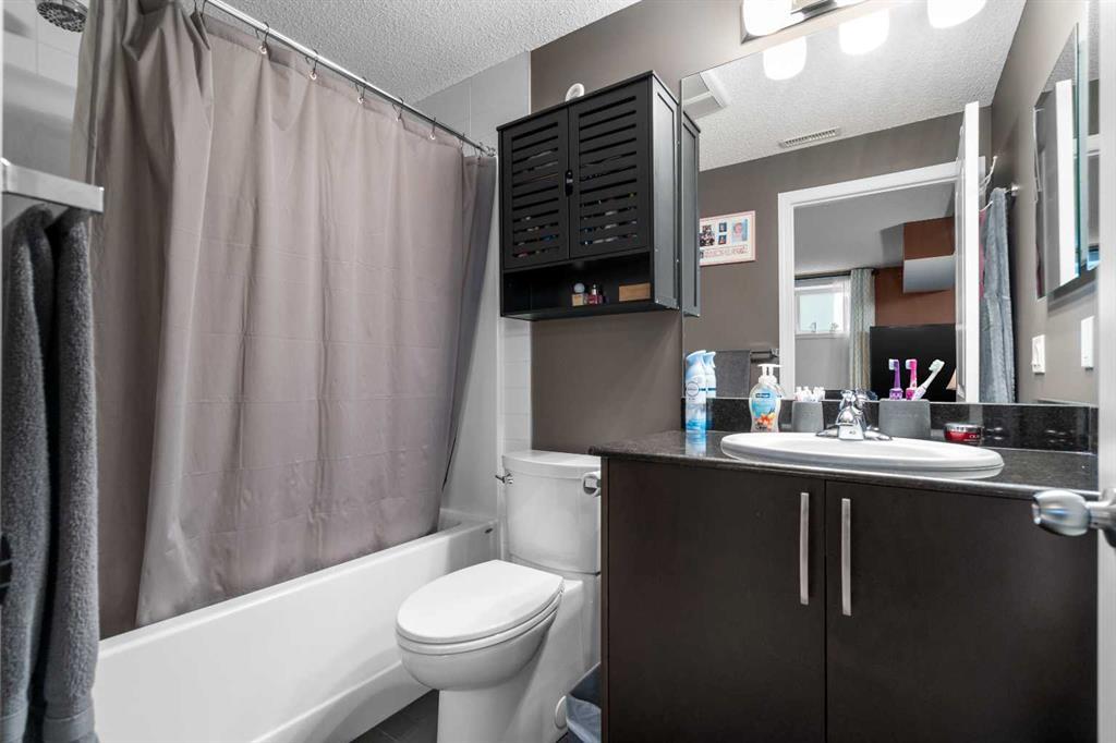 80 Legacy Crescent Se Calgary Alberta T2X 0W8 Legacy Home For Sale