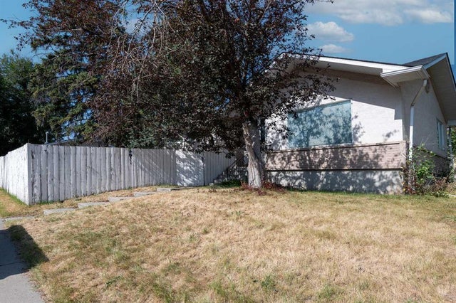 4328 Greenview Drive Ne, Calgary