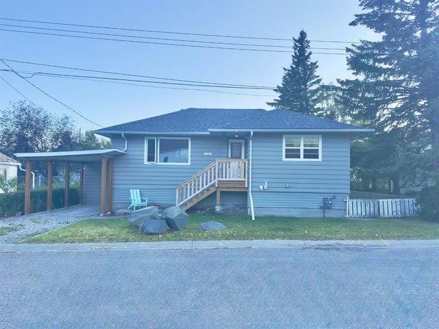 2321 214 Street, Bellevue