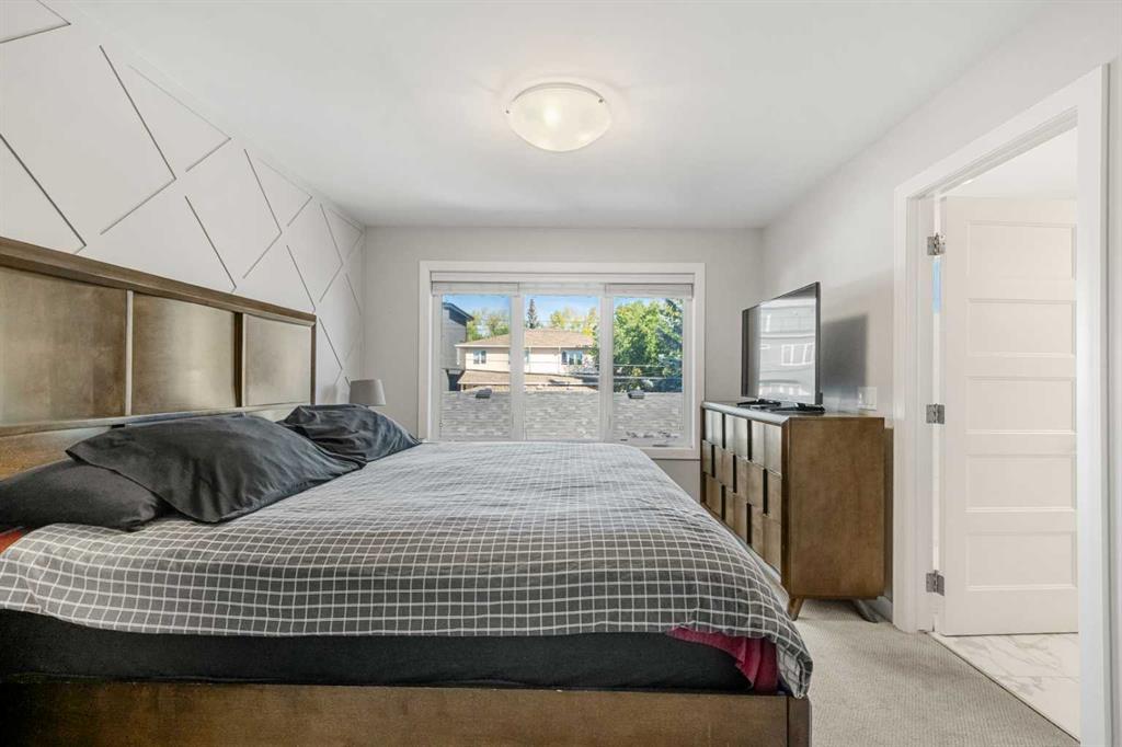 2, 530 56 Avenue Sw Calgary Alberta T2V 0G7 Windsor Park Home For Sale