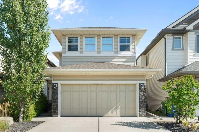 22 Hillcrest Street Sw, Airdrie