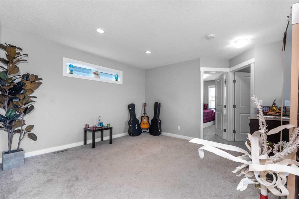 80 Legacy Reach Manor Se Calgary Alberta T2X2C5 Legacy Home For Sale