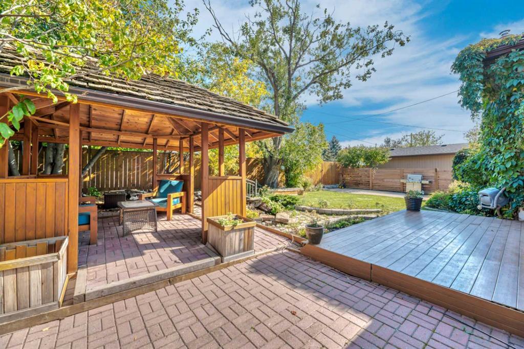 233 Thornbriar Green, Strathmore – Residential Detached Listing Photo 3