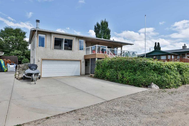 645 Lakeside Drive, Rural Vulcan County