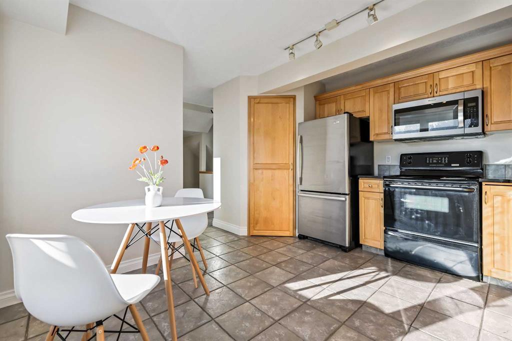 392 Killarney Glen Court Sw Calgary Alberta T3E 7H4 Killarney/Glengarry Home For Sale