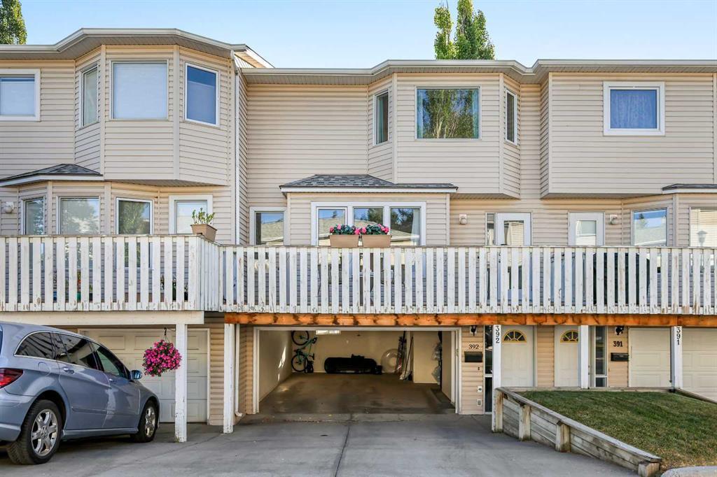 392 Killarney Glen Court Sw Calgary Alberta T3E 7H4 Killarney/Glengarry Home For Sale