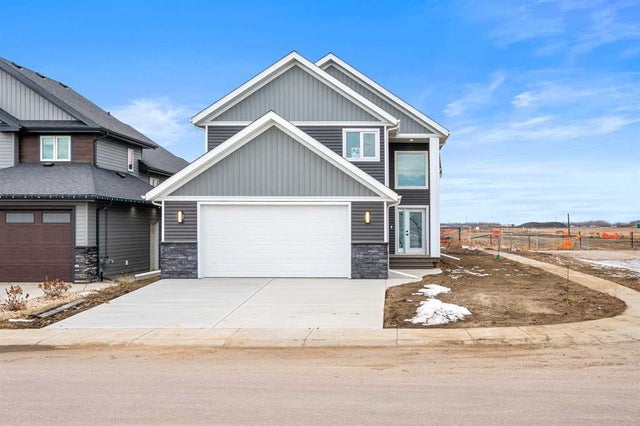 1812 63 Avenue, Lloydminster