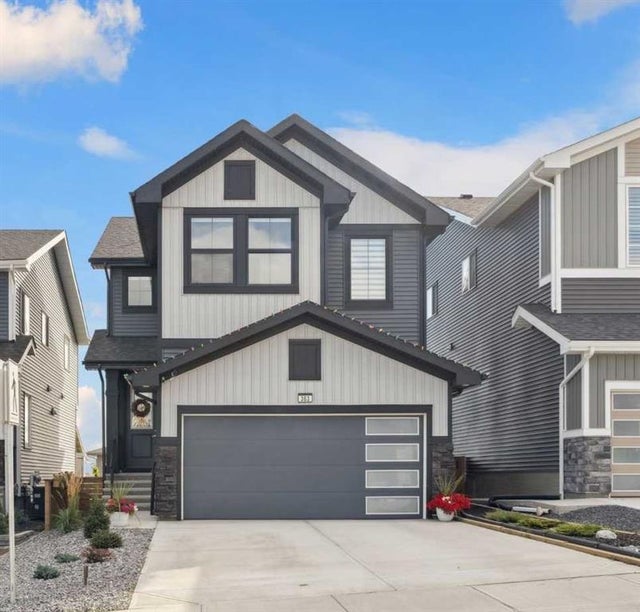 363 Precedence Hill, Cochrane