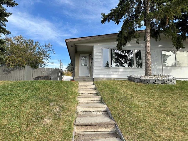 121 Huntford Close Ne, Calgary