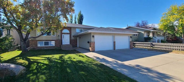 337 Ojibwa Place W, Lethbridge
