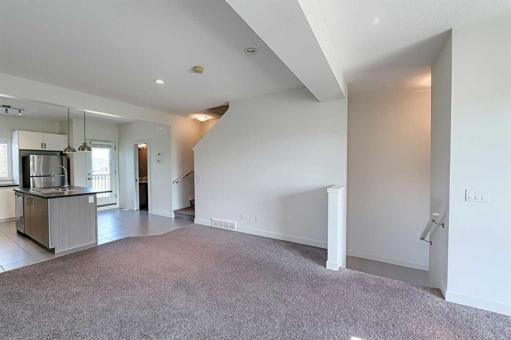 10 Walden Lane Se Calgary Alberta T2X 2A7 Walden Home For Sale