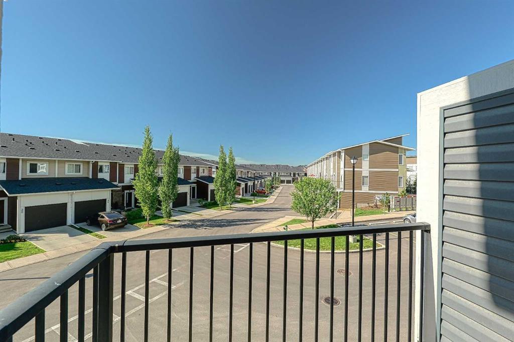 10 Walden Lane Se Calgary Alberta T2X 2A7 Walden Home For Sale