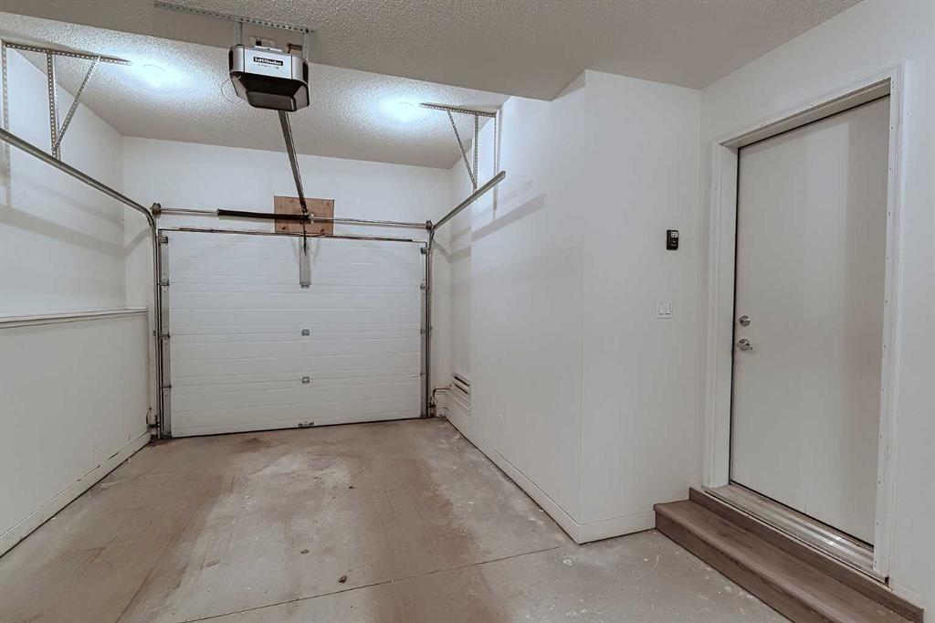 10 Walden Lane Se Calgary Alberta T2X 2A7 Walden Home For Sale