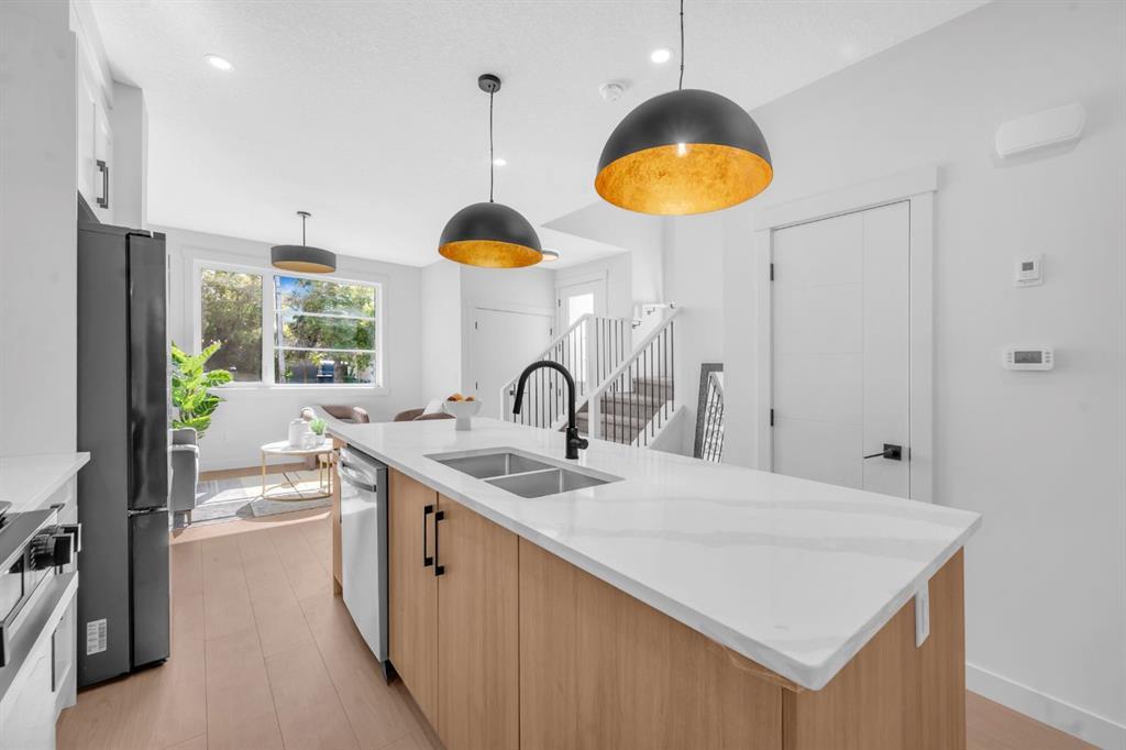 1848 24 Avenue Nw Calgary Alberta T2M3T6 Capitol Hill Home For Sale