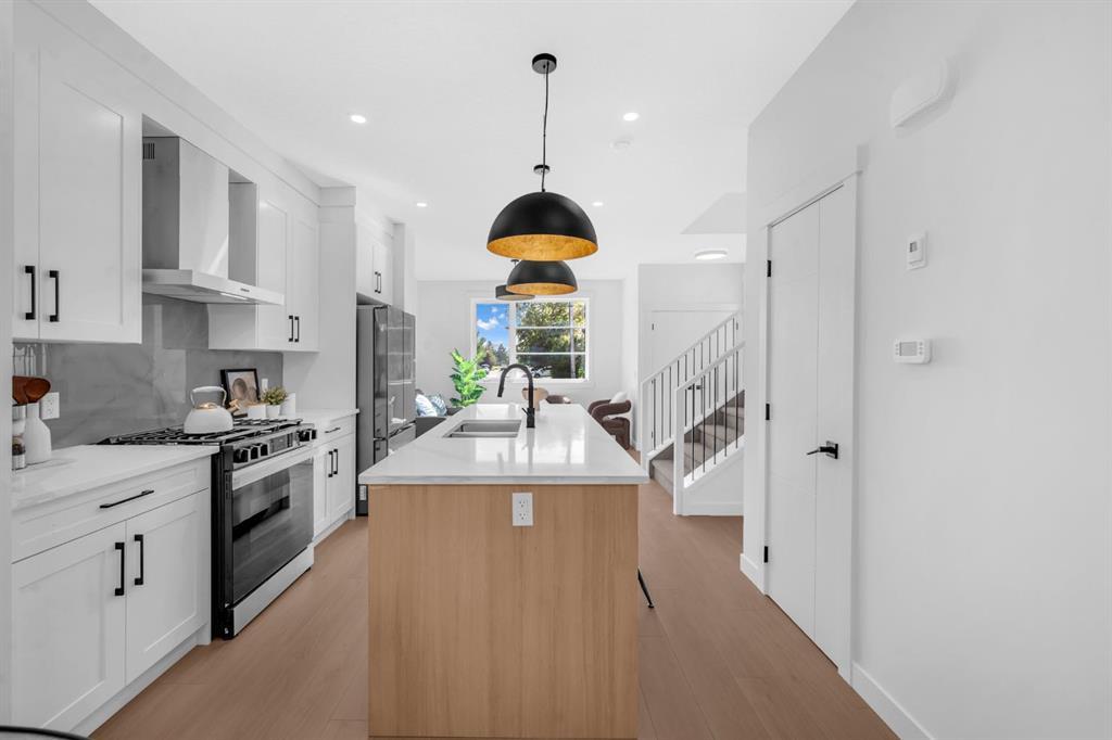 1848 24 Avenue Nw Calgary Alberta T2M3T6 Capitol Hill Home For Sale