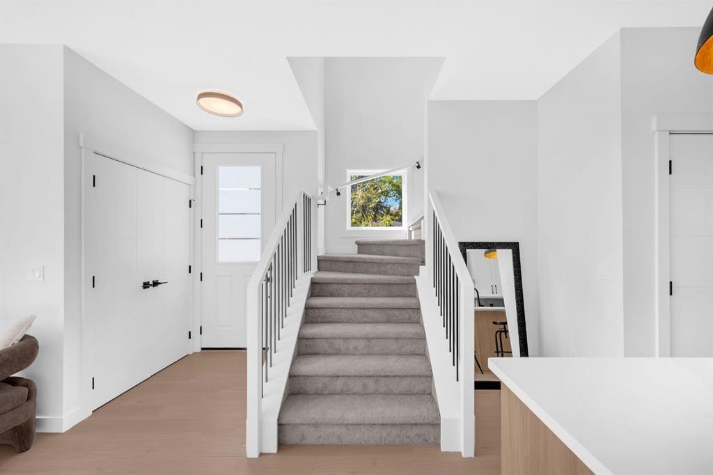 1848 24 Avenue Nw Calgary Alberta T2M3T6 Capitol Hill Home For Sale