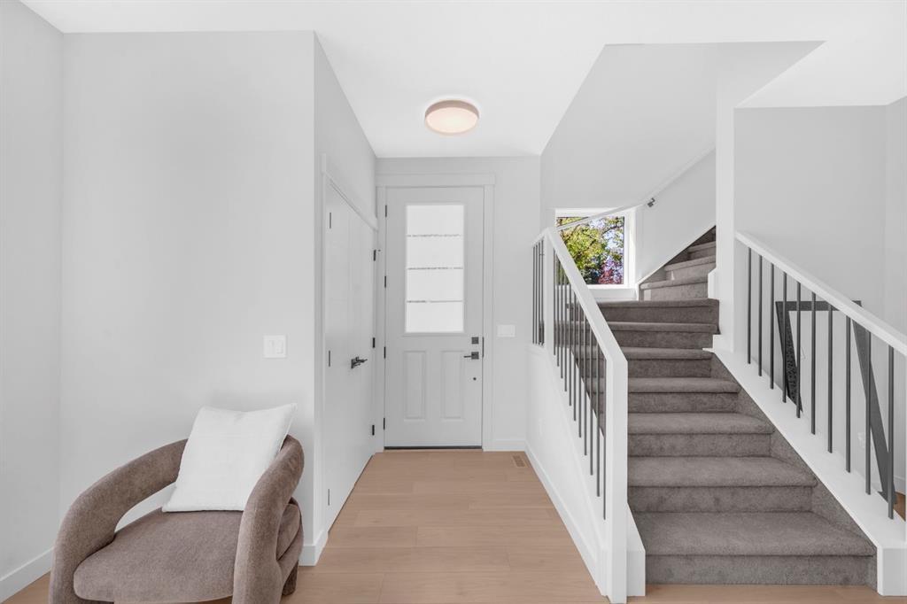 1848 24 Avenue Nw Calgary Alberta T2M3T6 Capitol Hill Home For Sale