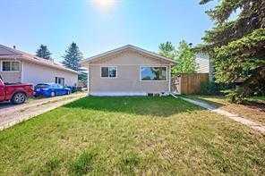 47 Doverglen Crescent Se, Calgary
