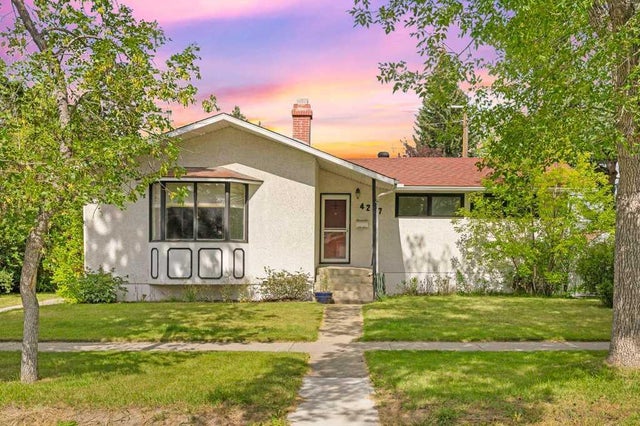 4207 Brisebois Drive Nw, Calgary