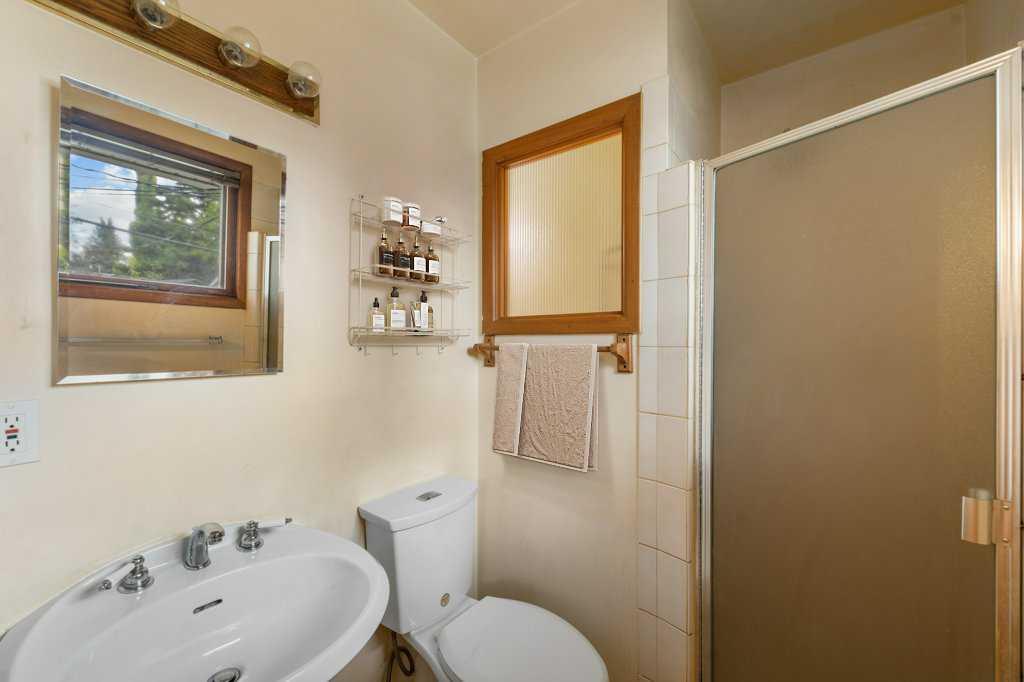 4207 Brisebois Drive Northwest, Calgary – Residential Detached Listing Photo 15