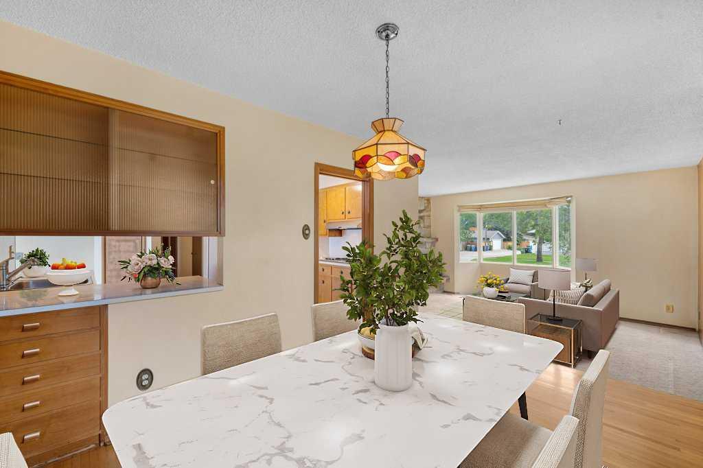 4207 Brisebois Drive Northwest, Calgary – Residential Detached Listing Photo 5