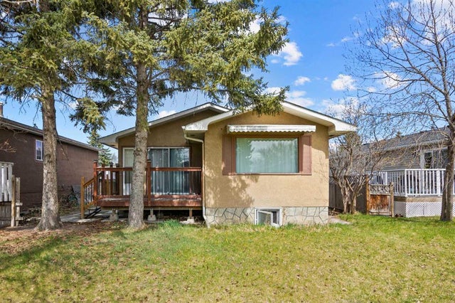 3431 30a Avenue Se, Calgary