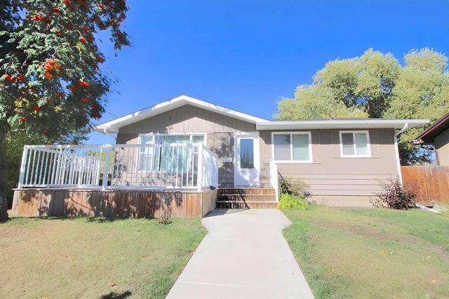 2 Forest Close, Red Deer