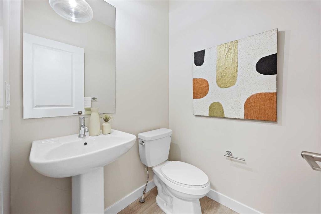 2150 Bayview Drive Sw Airdrie Alberta T4B 5N4 Bayview. Home For Sale