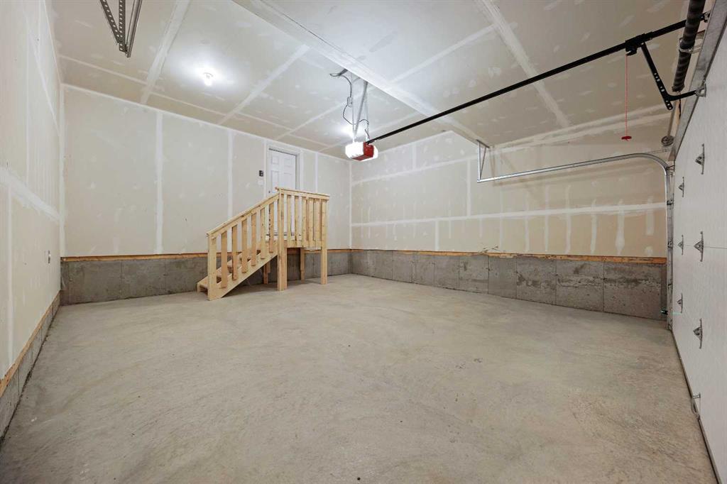 2150 Bayview Drive Sw Airdrie Alberta T4B 5N4 Bayview. Home For Sale