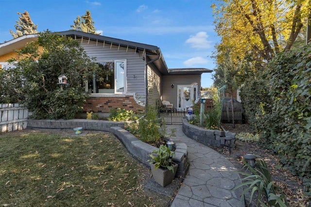 31 Rundlelawn Court Ne, Calgary