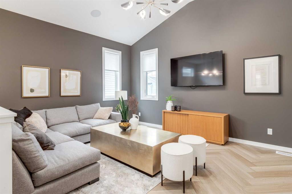 560 Walgrove Boulevard Se Calgary Alberta T2X 4Y7 Walden Home For Sale