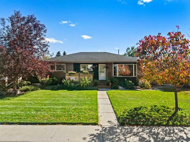 2030 Birch Crescent Se, Calgary