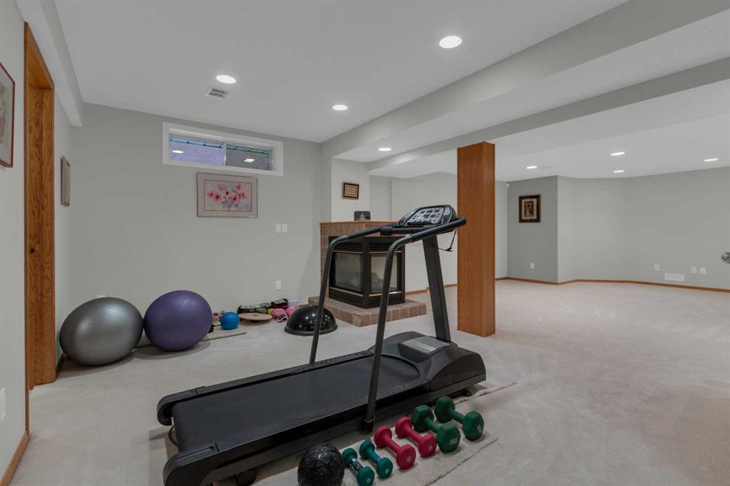 271 Mountain Park Drive Southeast, Calgary – Residential Detached Listing Photo 34