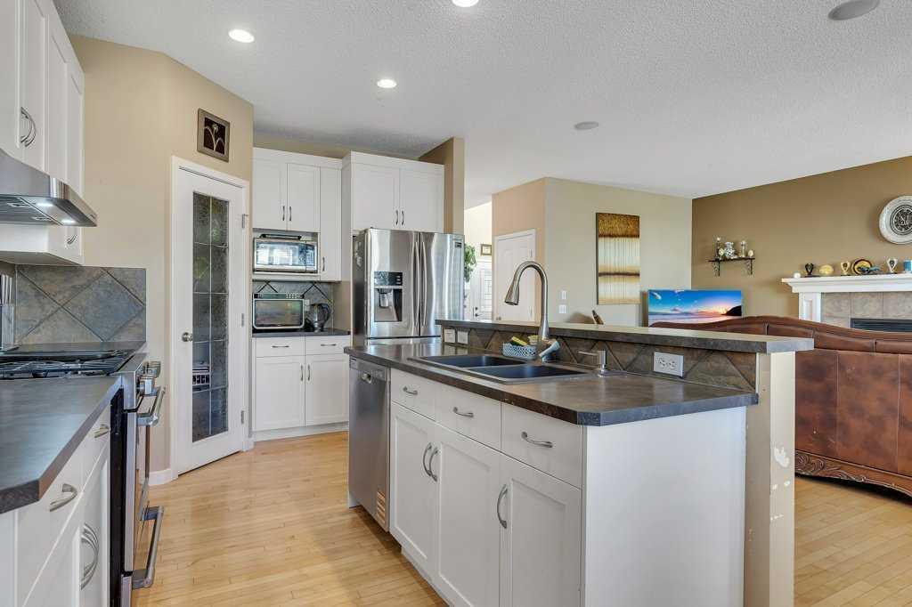 119 Valley Stream Circle Northwest, Calgary – Residential Detached Listing Photo 18