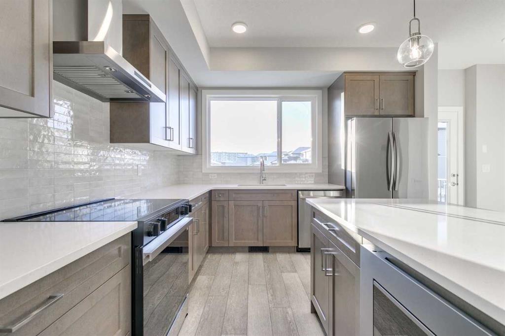 121 Silverton Glen Way Southwest, Calgary – Residential Semi Detached Listing Photo 13